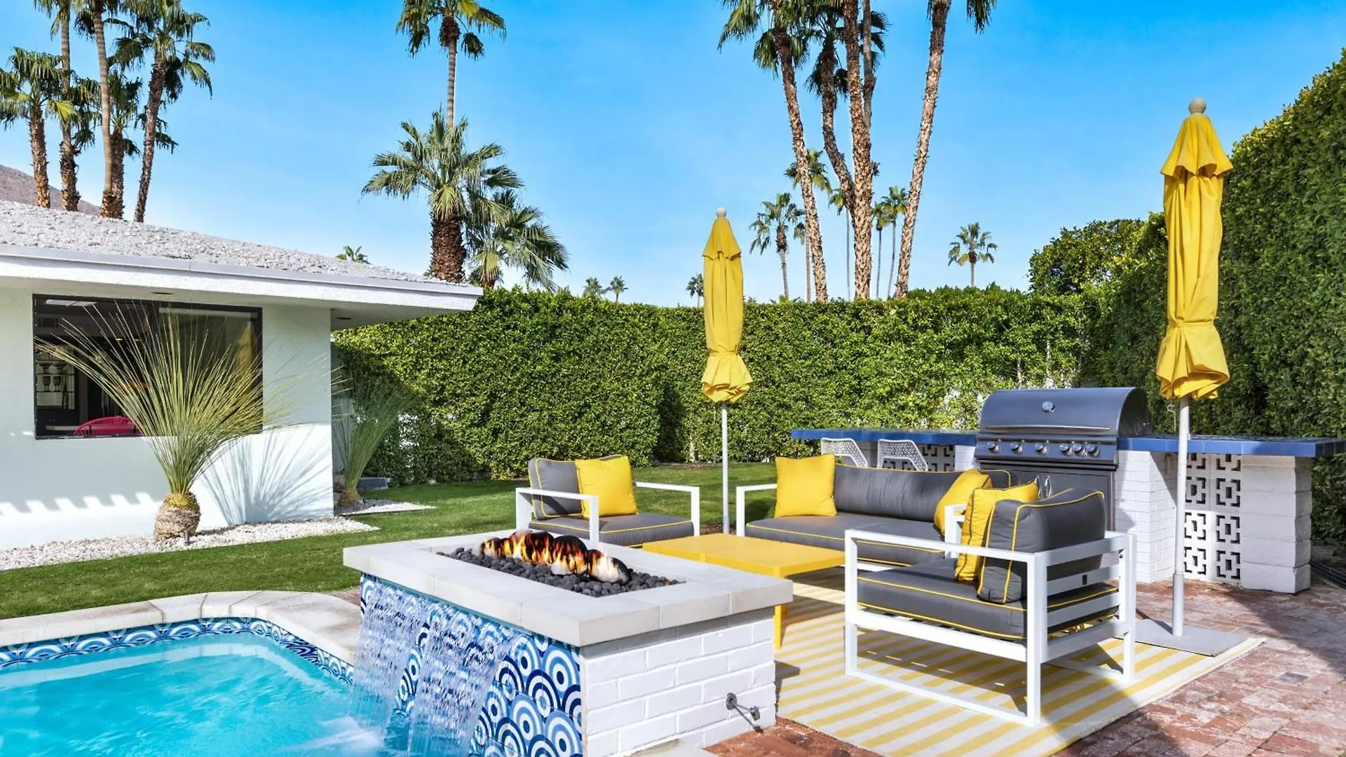 Holiday home The Monroe Hideaway Permit# 467 Villa Palm Springs United States