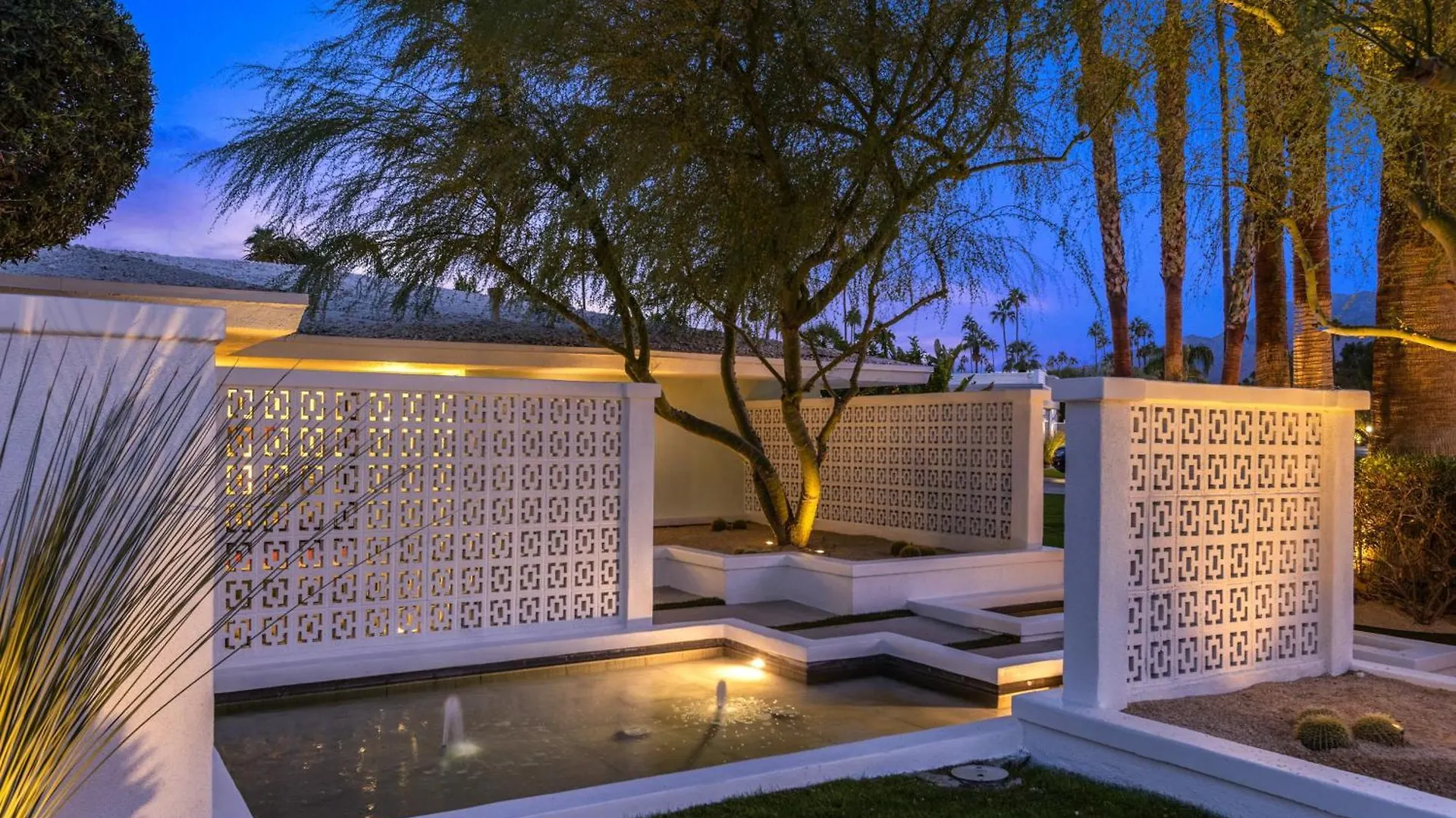 The Monroe Hideaway Permit# 467 Villa Palm Springs