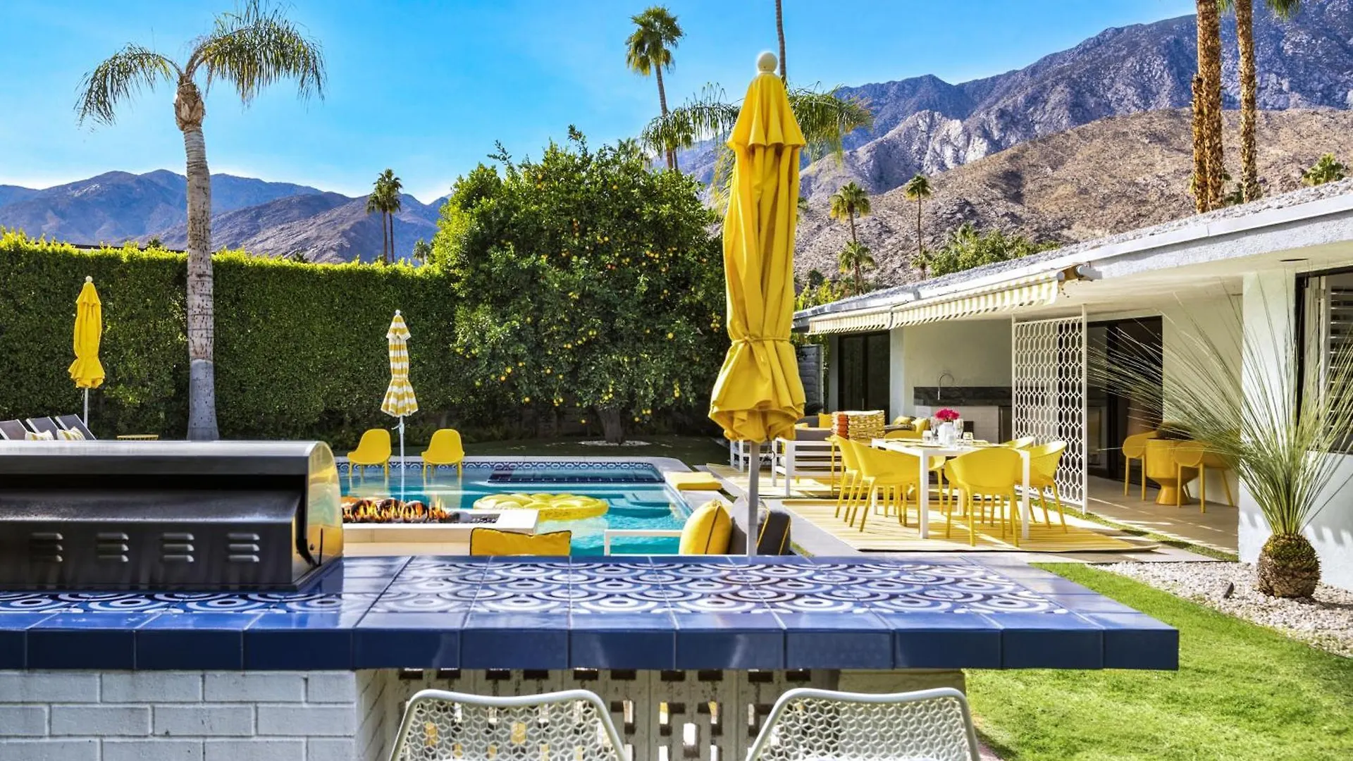 The Monroe Hideaway Permit# 467 Villa Palm Springs