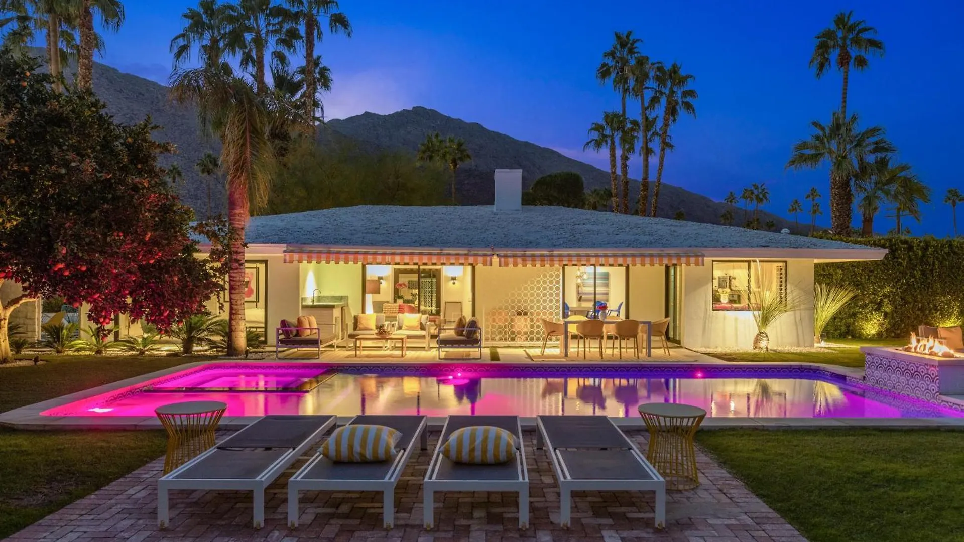 The Monroe Hideaway Permit# 467 Villa Palm Springs Holiday home